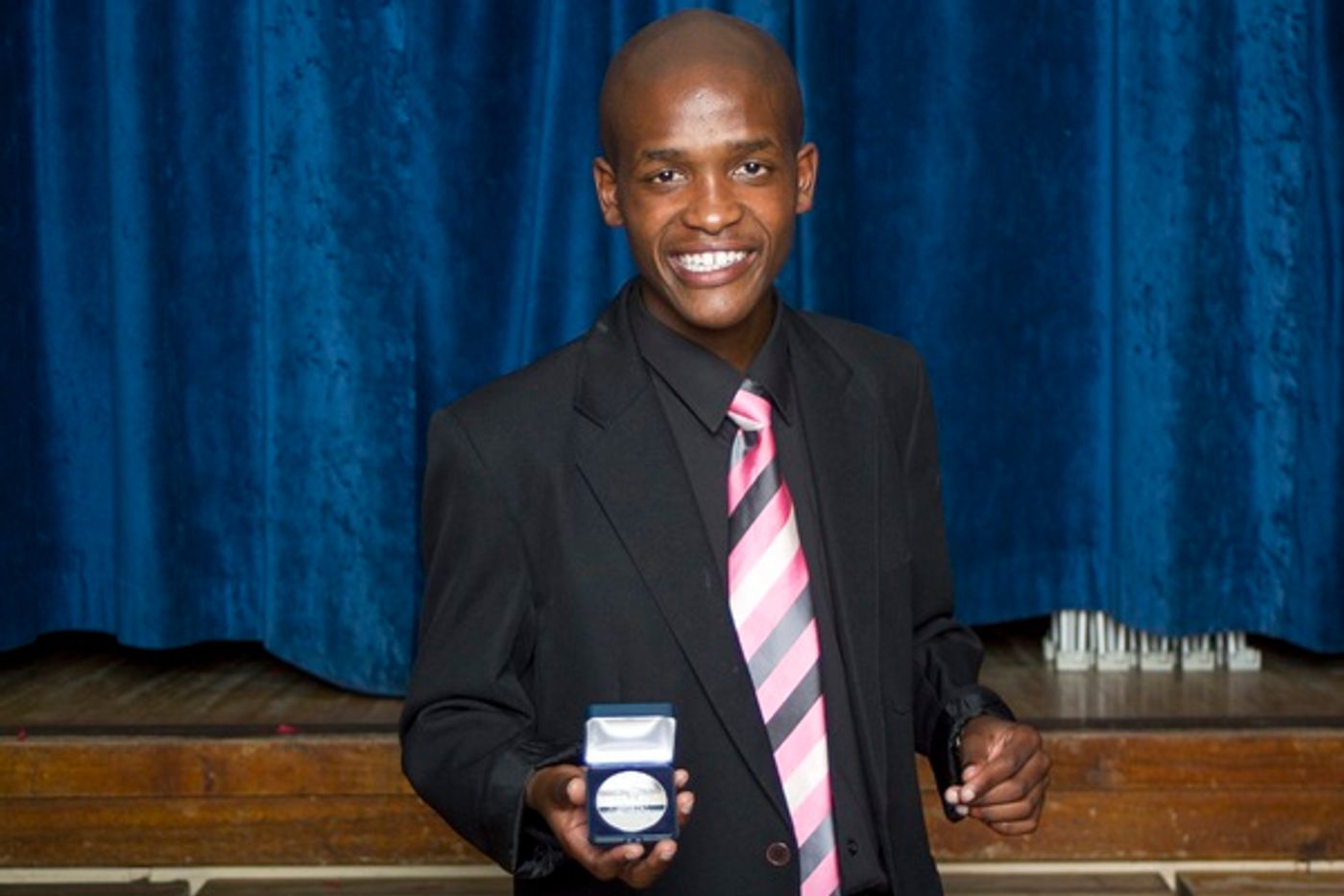 Photo Flash: Cape Town's College Of Magic Honours Its Brightest Stars At Glittering Graduation Ceremony Photo Flash: Cape Town's College Of Magic Honours Its Brightest Stars At Glittering Graduation Ceremony Image