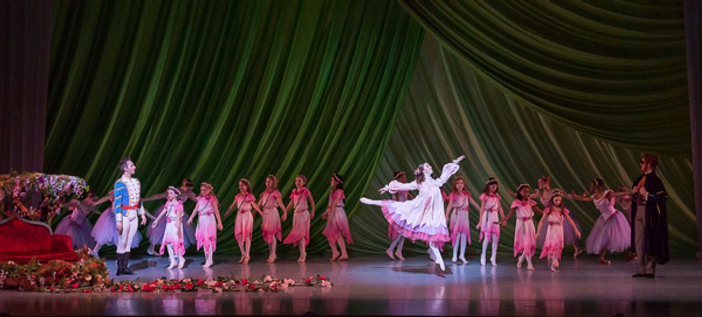 Photo Coverage: Nashville Ballet's  10th Year of NASHVILLE'S NUTCRACKER  Image