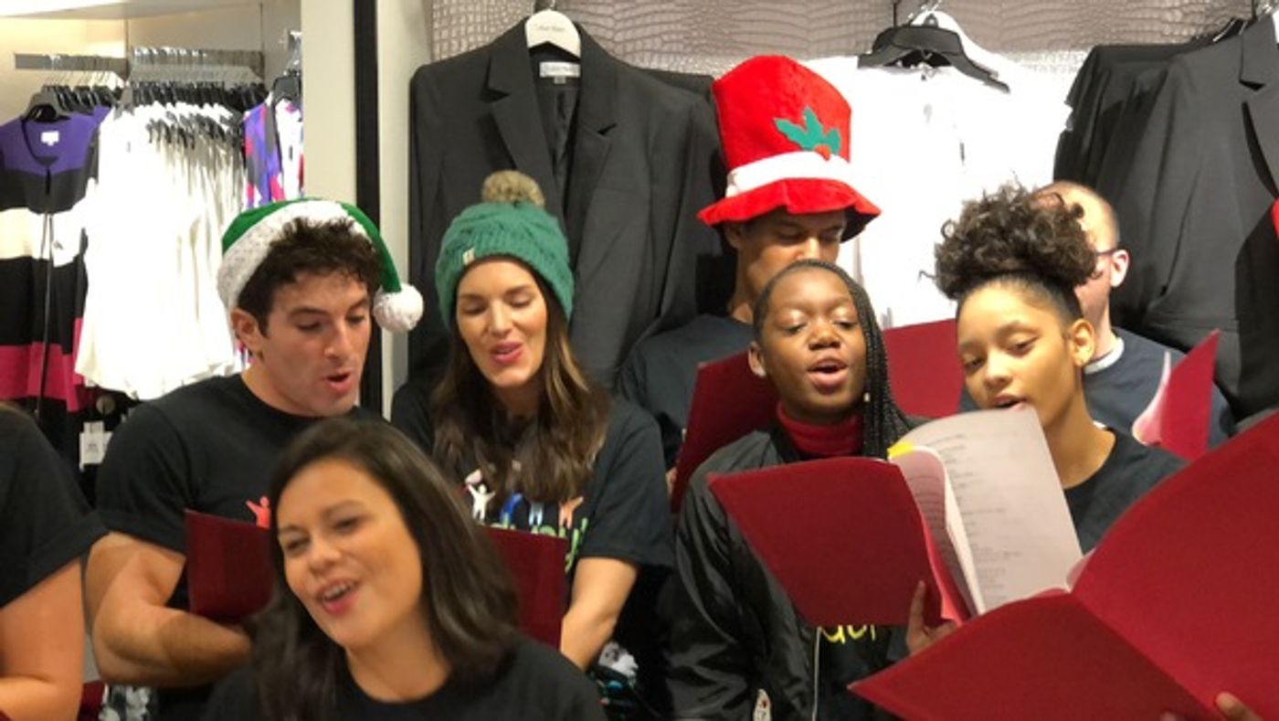 Photo Flash: Stage Couple Jarrod Spector and Kelli Barrett Carol for Broadway's Babies at Macy's  Image
