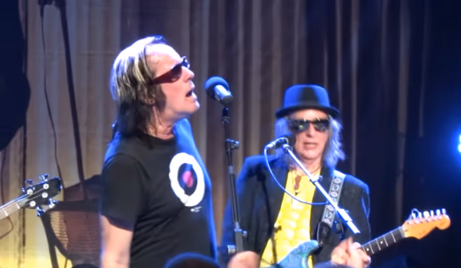 Rocker Todd Rundgren Hopes to Combine New & Old Music into New Broadway Musical Image