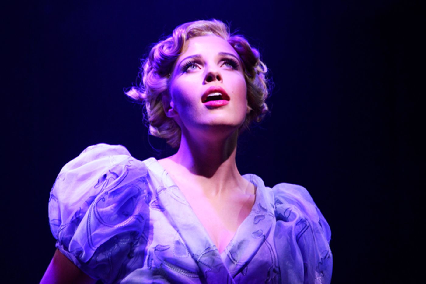 Photo Flash: First Look at BARNUM at Menier Chocolate Factory  Image