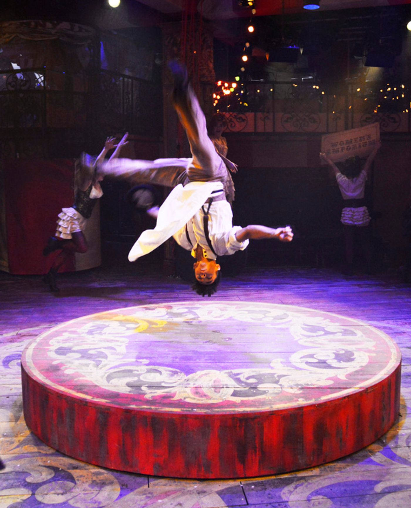 Photo Flash: First Look at BARNUM at Menier Chocolate Factory  Image