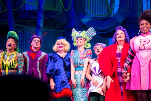 Photos: The Best Day Ever! SPONGEBOB SQUAREPANTS Takes Opening Night Bows — photo 17 of 25