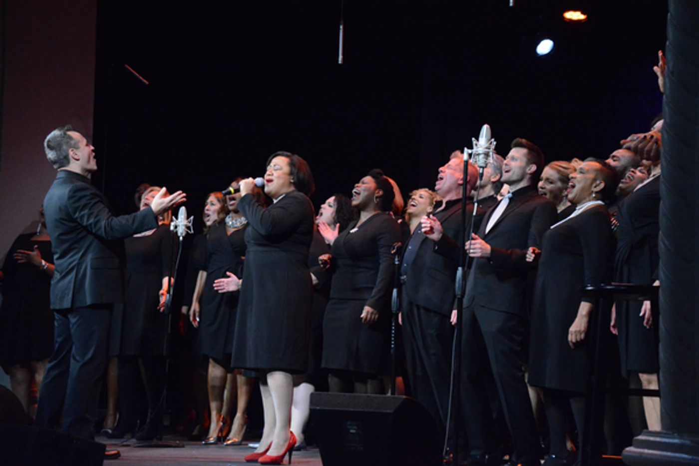 Photo Coverage: Broadway Inspirational Voices Gets Ready for the Holidays with RISE UP  Image