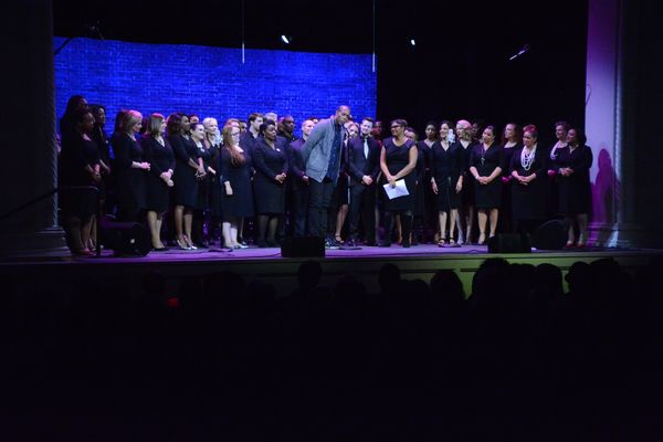 Michael McElroy and Broadway Inspirational Voices Photo