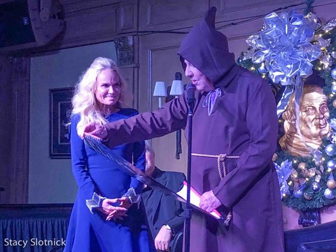 Photo Coverage: Kristin Chenoweth Gets Her Own Chair and a Standing Ovation at the Friars  Image