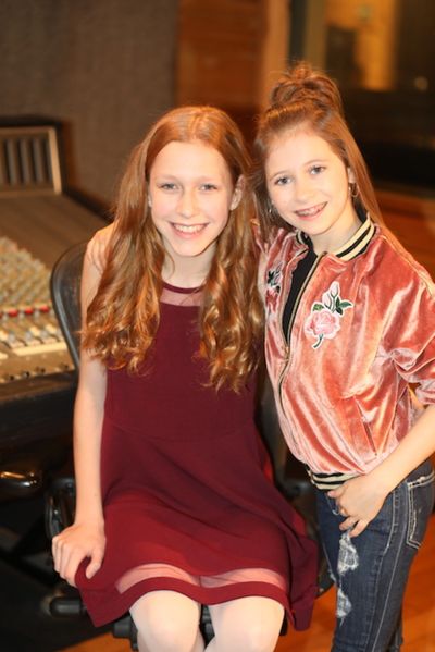 Clara Young, Elliana Walmsley Photo