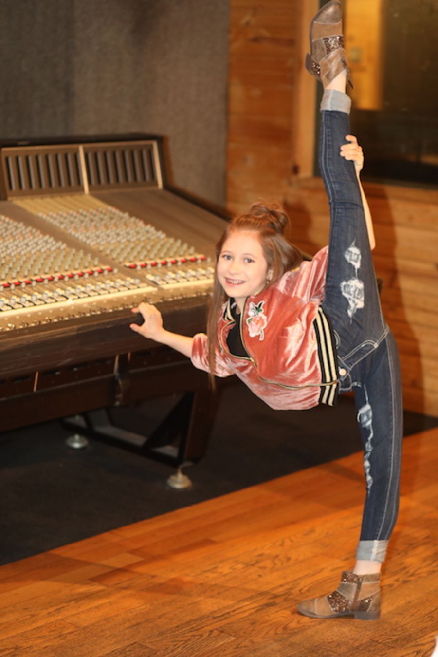 Photo Flash: Go Inside the Recording Studio with the Cast of Off-Broadway's DANCE DIVAS NUTCRACKER Image