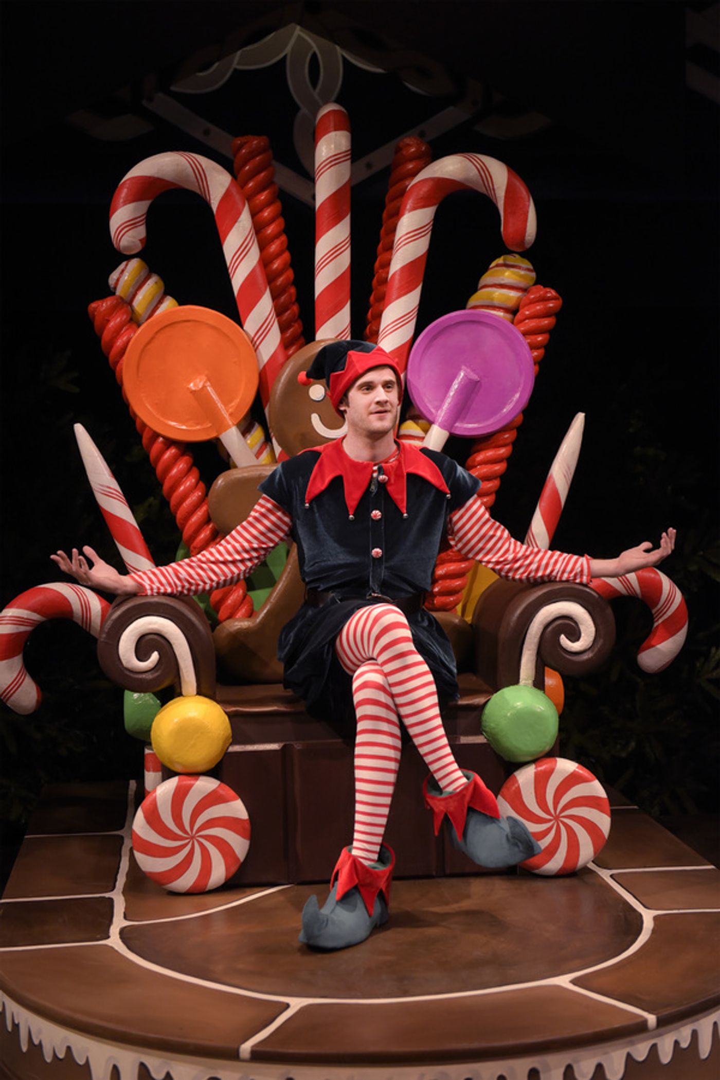 Photo Flash: TheatreWorks Silicon Valley presents THE SANTALAND DIARIES  Image