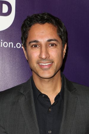 Maulik Pancholy @ BroadwayWorld Maulik Pancholy Photo