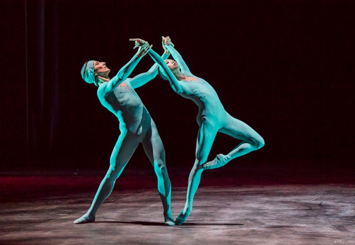 A scene from Satori from Project Polunin @ London Coliseum. 
(Opening 06-12-17)
Â©Tristram Kenton 12-17
(3 Raveley Street, LONDON NW5 2HX TEL 0207 267 5550  Mob 07973 617 355)email: tristram@tristramkenton.com at 