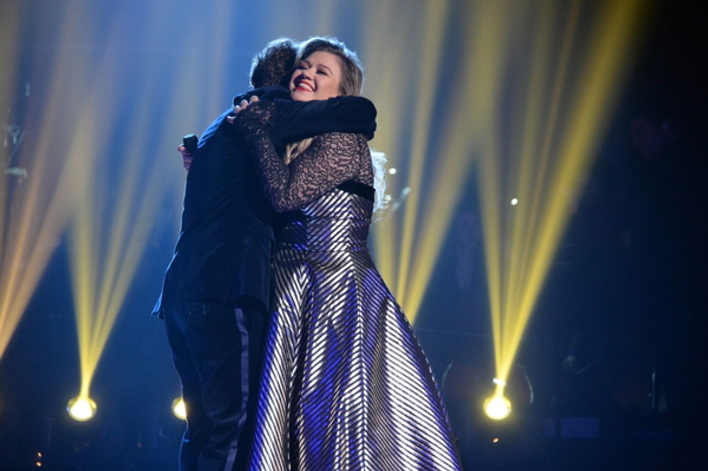 Photo Flash: First Look - Josh Groban Headlines CBS's HOME FOR THE HOLIDAYS  Image