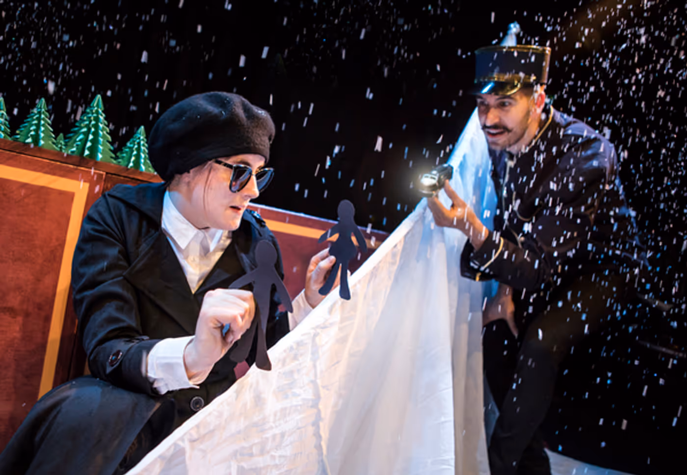 Photo Flash: First Look at CRIMES ON THE CHRISTMAS EXPRESS at Lichfield Garrick Theatre  Image