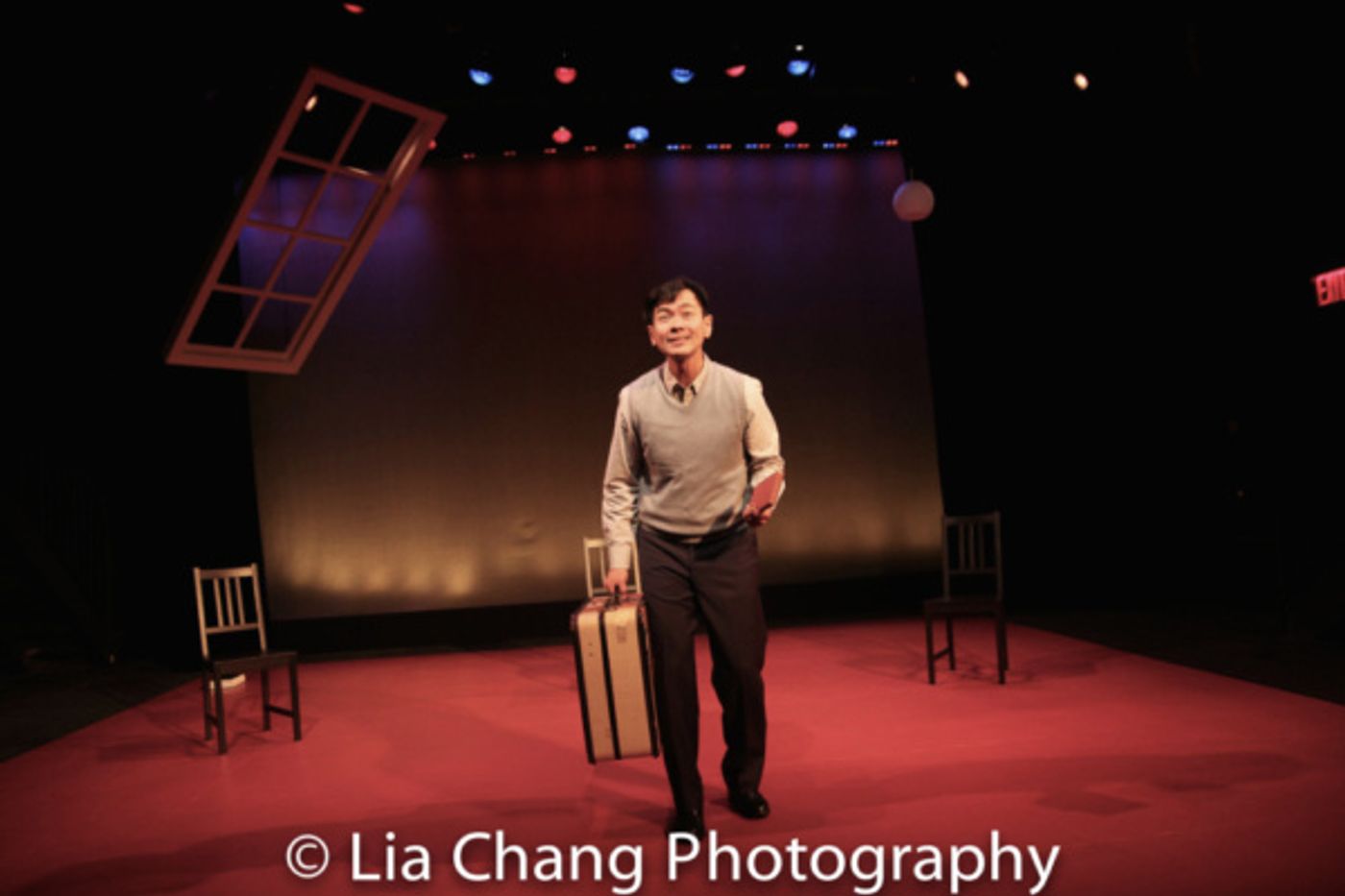 Photo Flash: First Look at Joel De La Fuente in HOLD THESE TRUTHS at The Sheen Center  Image