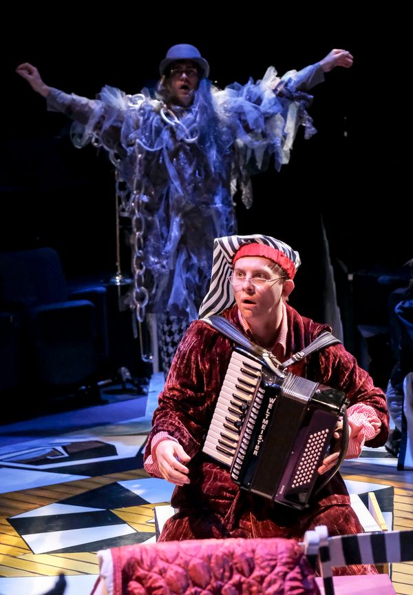 Elliott Rennie (behind), Joey Hickman Photo