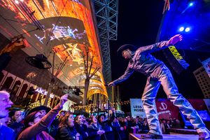 Neal McCoy @ BroadwayWorld Neal McCoy Photo