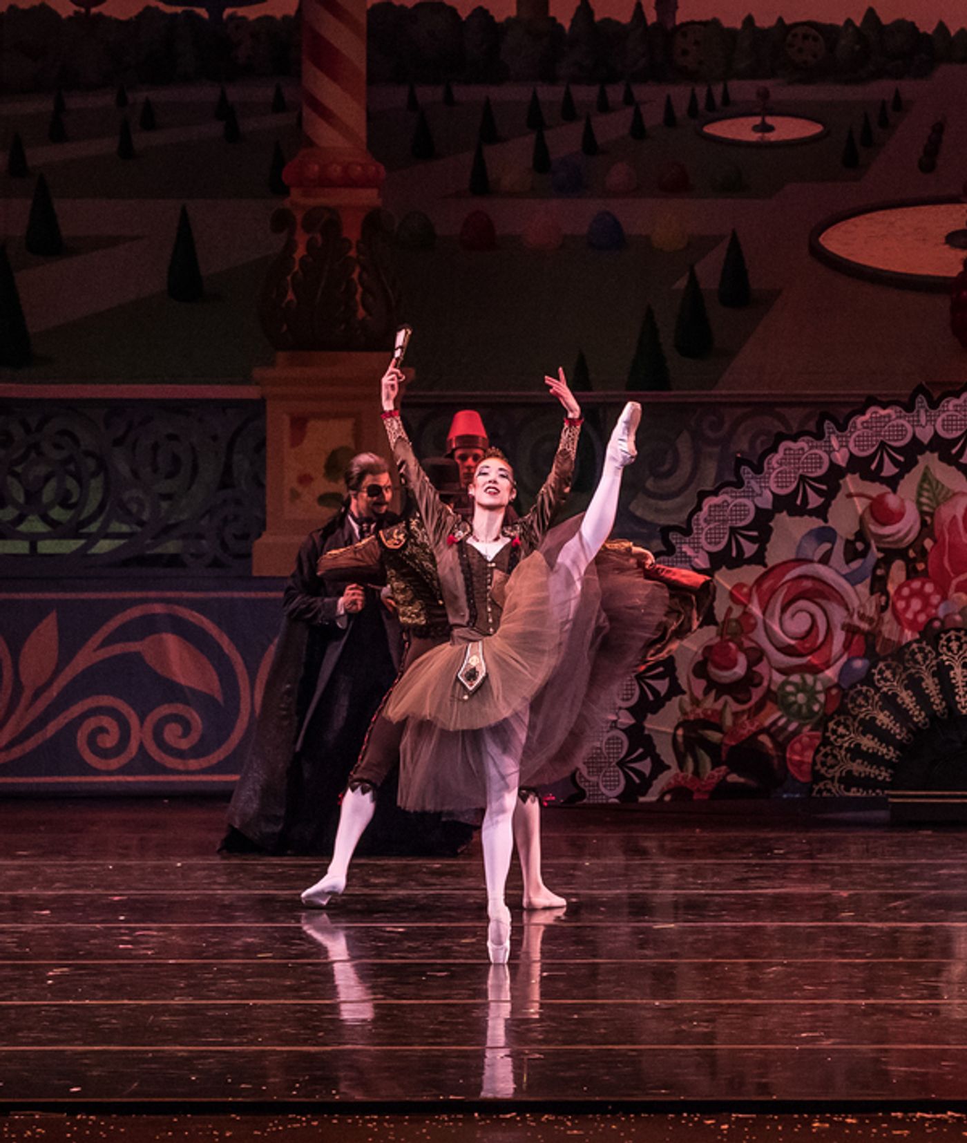 Photo Flash: THE NUTCRACKER Dances Into Kauffman Center  Image