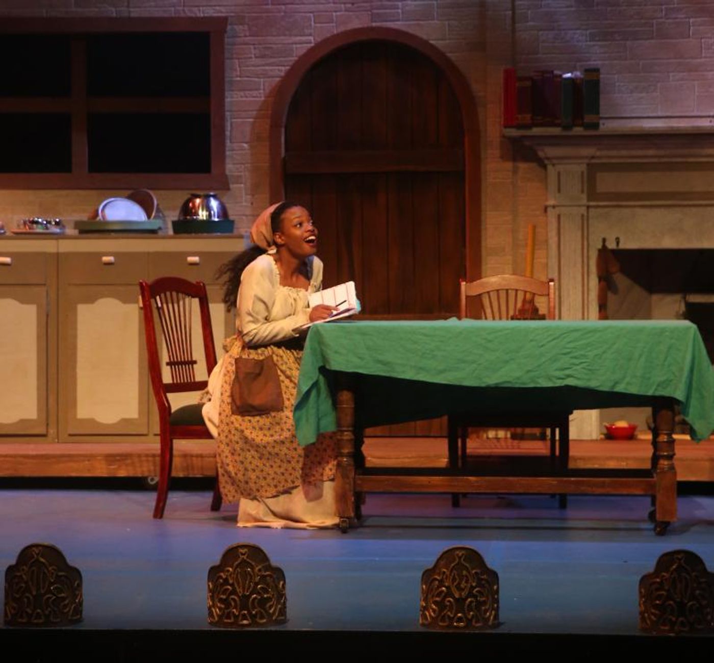 Review: CINDERELLA: AN OUTRAGEOUS FAIRY TALE at Birmingham Children's Theatre is Pure Magic  Image