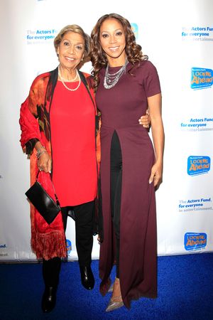 Dolores Robinson and Holly Robinson Peete @ BroadwayWorld Dolores Robinson and Holly Robinson Peete Photo