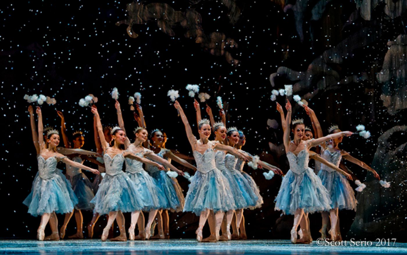 Review: BALANCHINE'S THE NUTCRACKER at Academy Of Music  Image