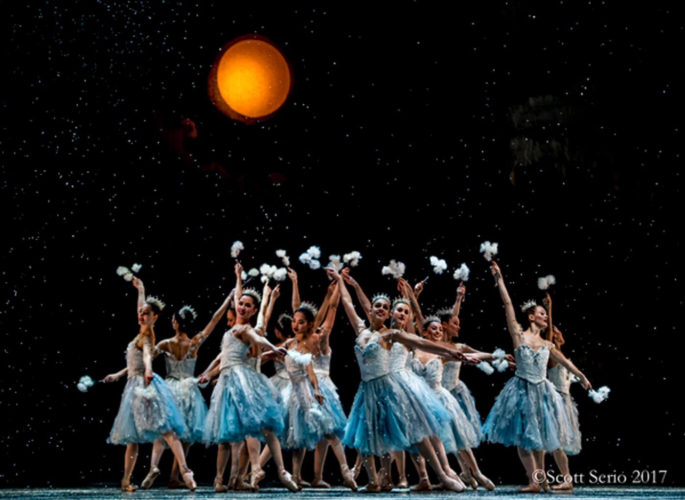 Review: BALANCHINE'S THE NUTCRACKER at Academy Of Music  Image