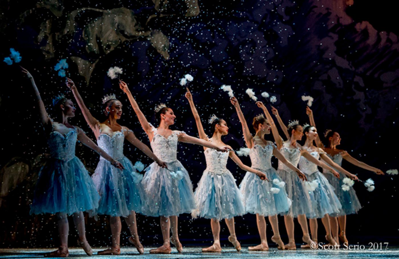 Review: BALANCHINE'S THE NUTCRACKER at Academy Of Music  Image