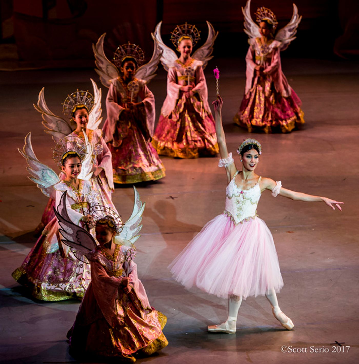 Review: BALANCHINE'S THE NUTCRACKER at Academy Of Music  Image