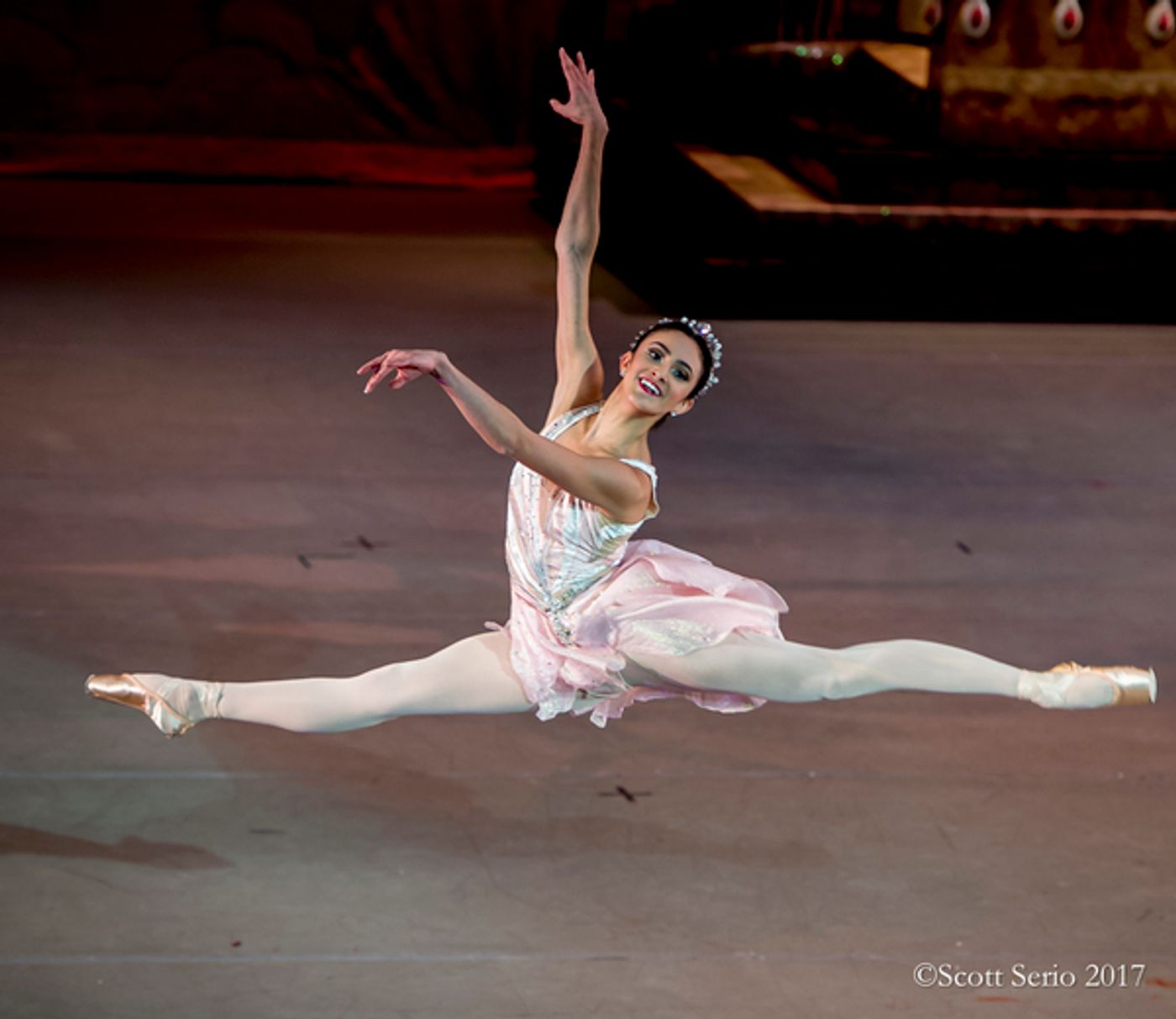Review: BALANCHINE'S THE NUTCRACKER at Academy Of Music  Image