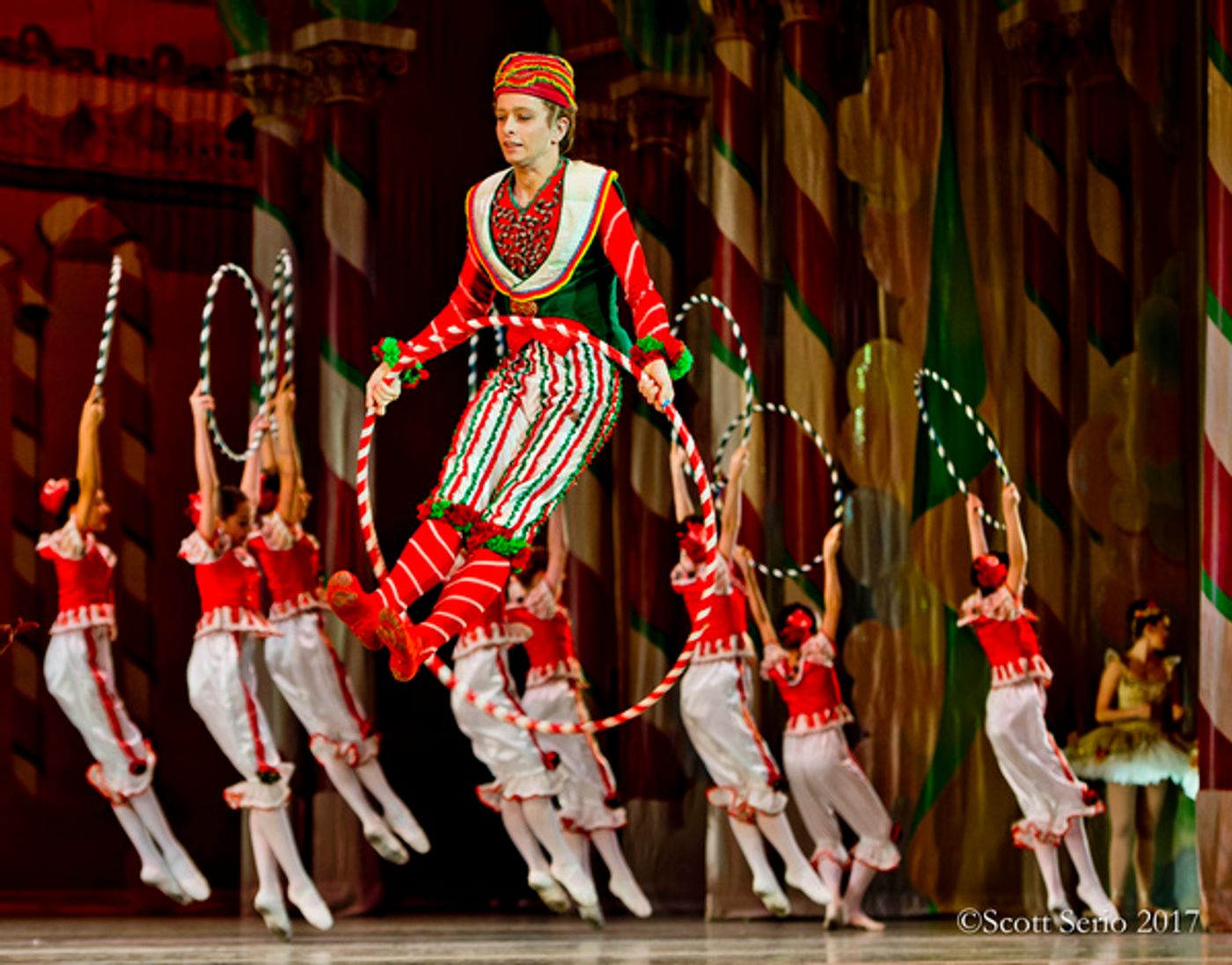 Review: BALANCHINE'S THE NUTCRACKER at Academy Of Music  Image