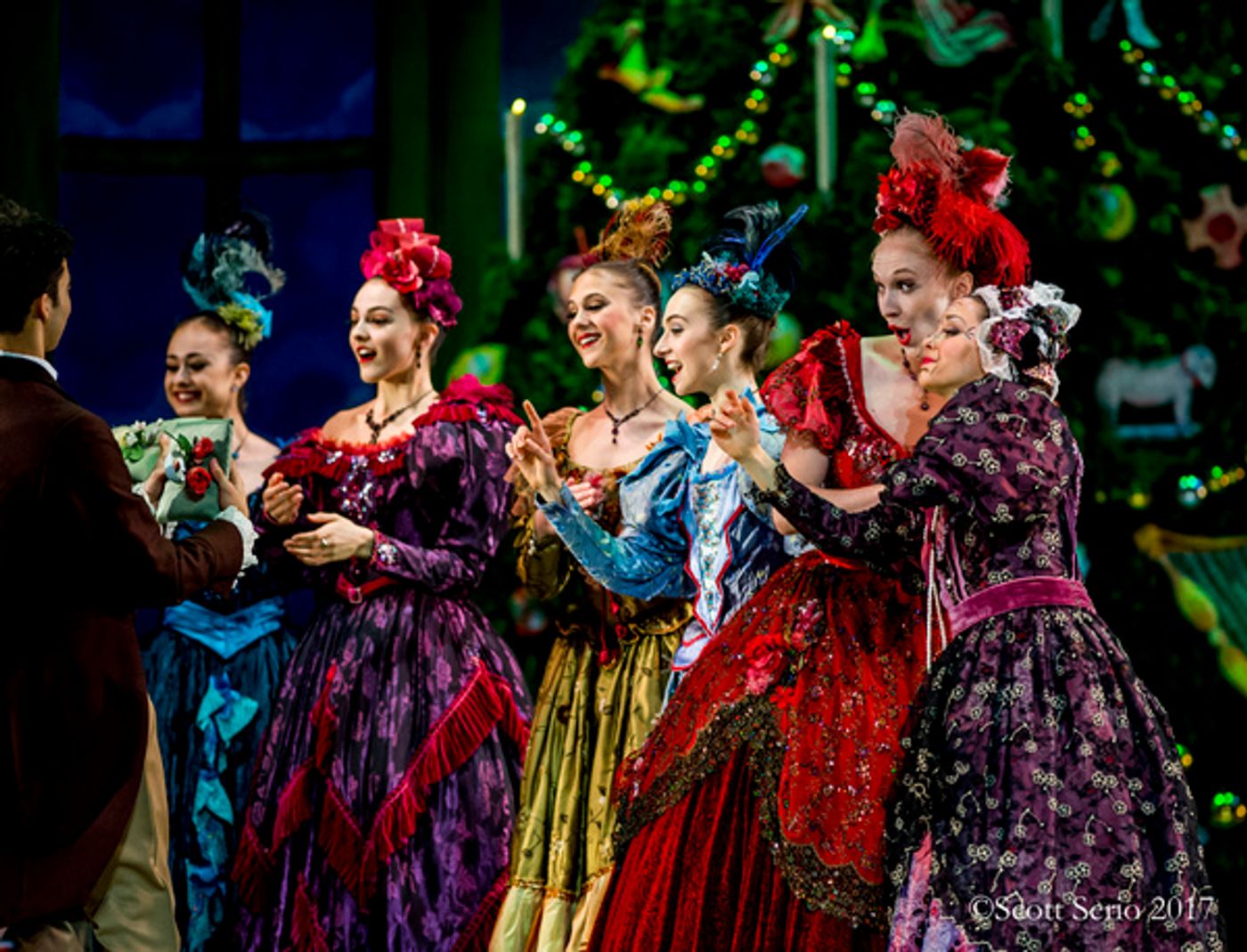 Review: BALANCHINE'S THE NUTCRACKER at Academy Of Music  Image