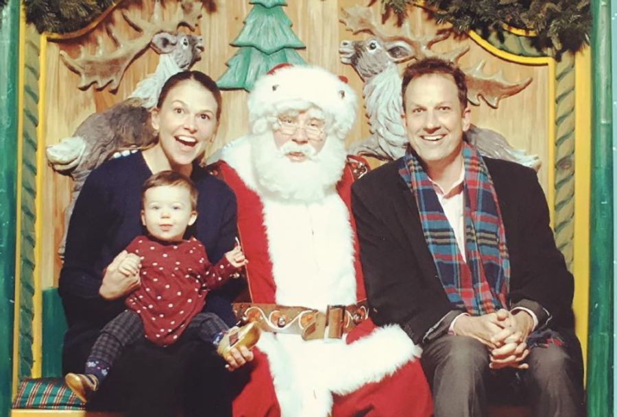 PHOTO: Broadway's Sutton Foster & Daughter Emily Visit Macy's Santaland Image