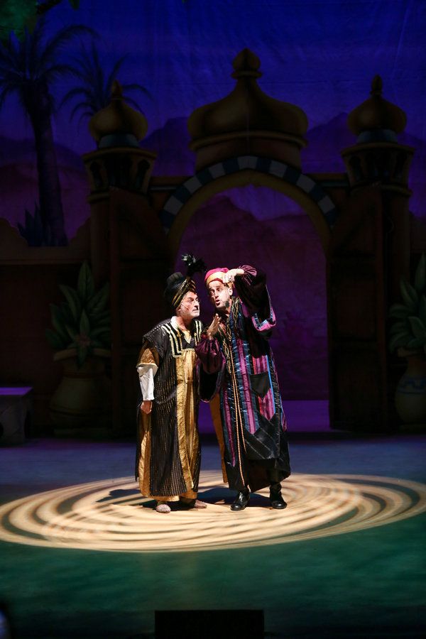 Barry Pearl and Josh Adamson star in the LAGUNA PLAYHOUSE & LYTHGOE FAMILY PANTO prod Photo