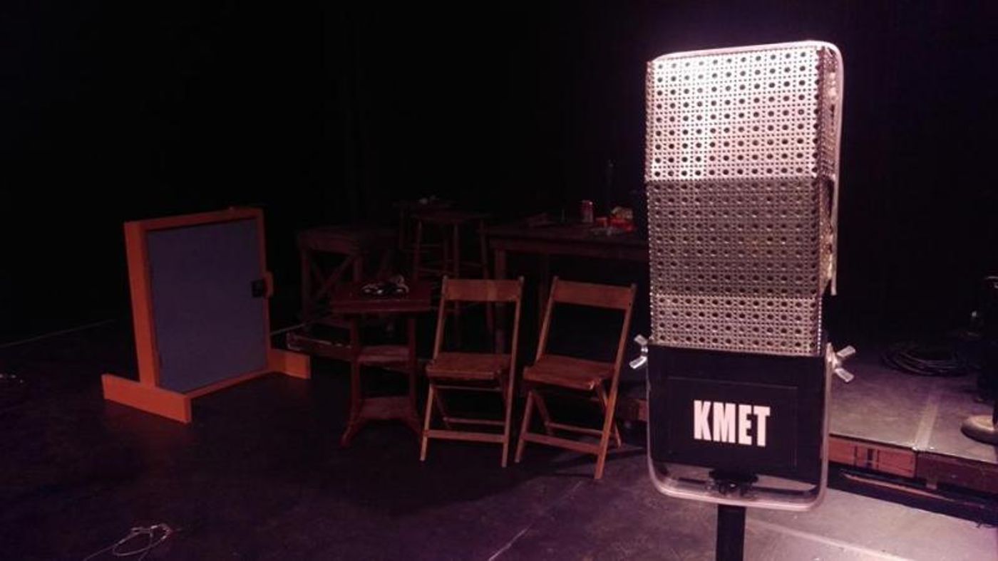 Review: IT'S A WONDERFUL LIFE: A LIVE RADIO PLAY at Metropolitan Ensemble Theatre In Kansas City  Image