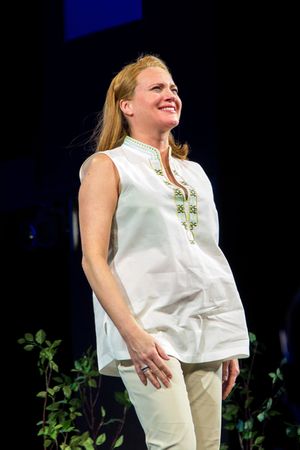 Jennifer Laura Thompson @ BroadwayWorld Jennifer Laura Thompson Photo