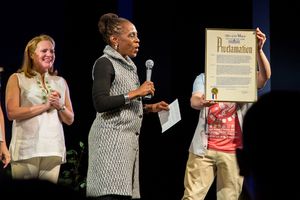 Jennifer Laura Thompson, Chirlane McCray, Will Roland @ BroadwayWorld Jennifer Laura Thompson, Chirlane McCray, Will Roland Photo