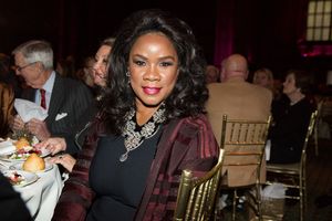 Mezzo-soprano Denyce Graves at the 83rd Annual Metropolitan Opera Guild Luncheon at Cipriani 42nd Street on December 7, 2017 @ BroadwayWorld Mezzo-soprano Denyce Graves at the 83rd Annual Metropolitan Opera Guild Luncheon at C Photo
