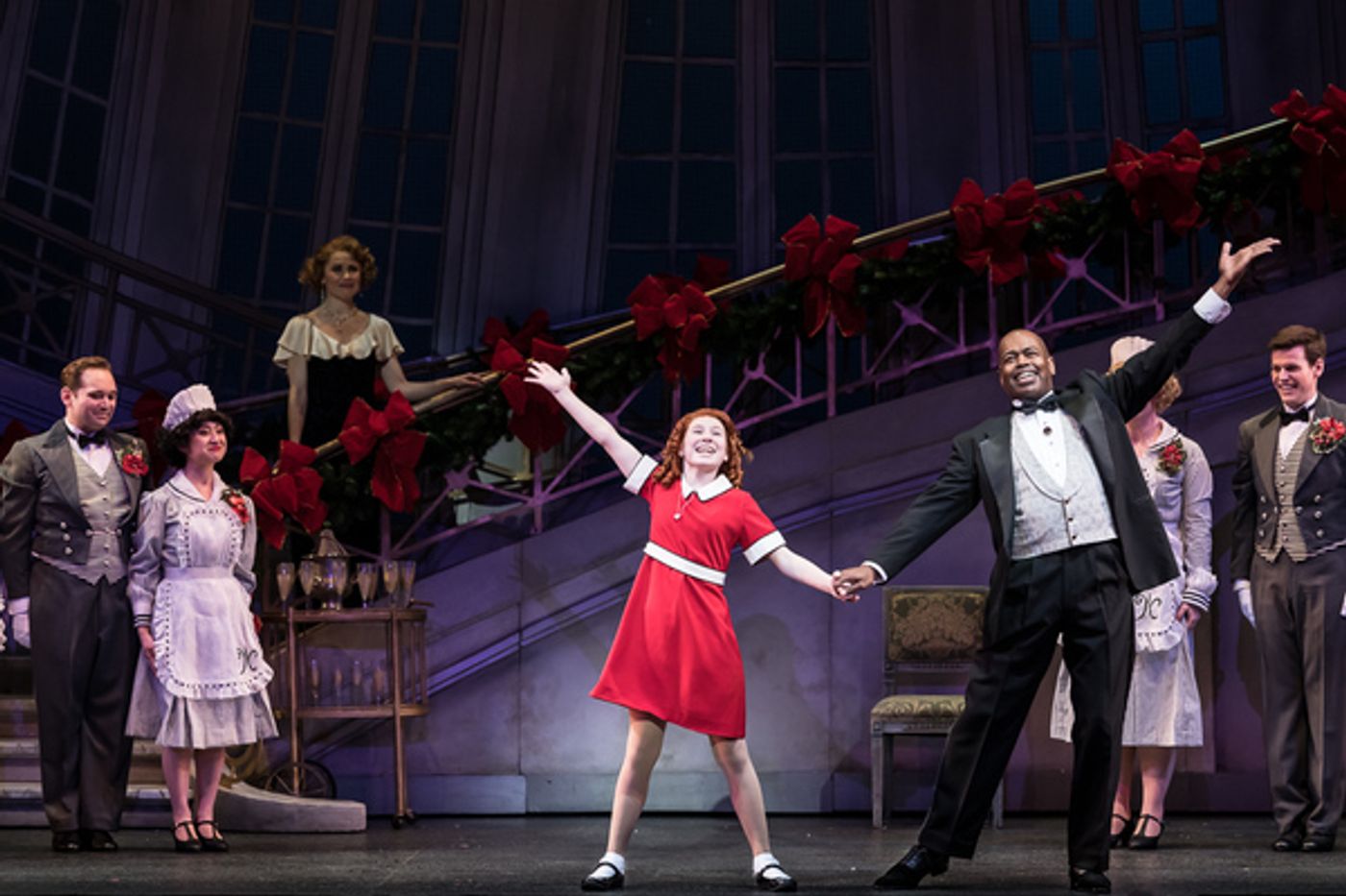 Photo Flash:  Leapin' Lizards! ANNIE Returns to the Ordway for the Holidays  Image