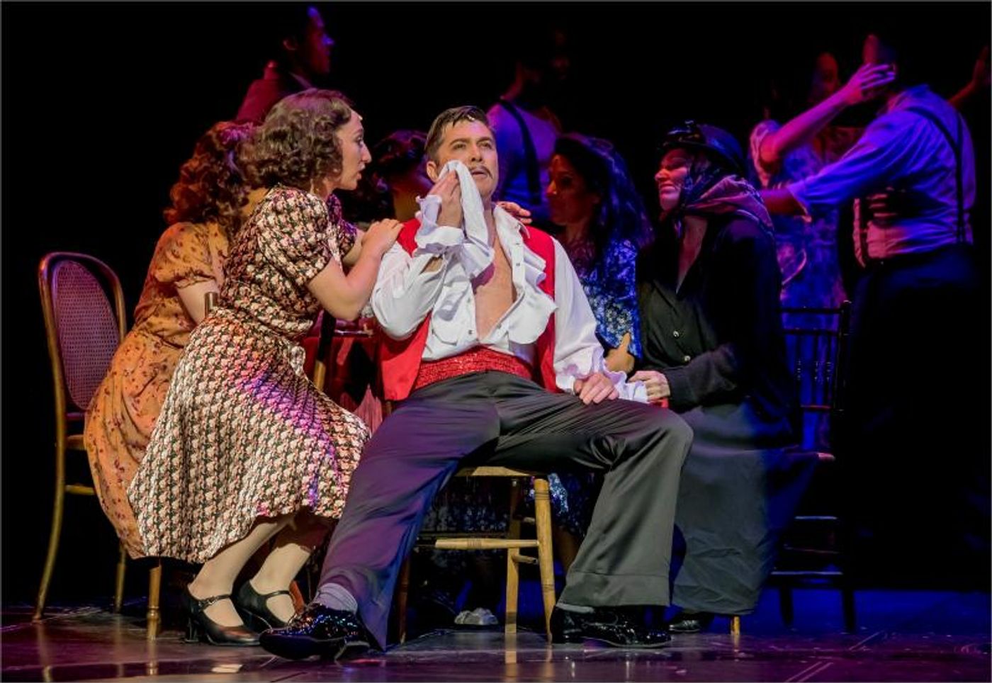 Review: Rainbow Tour of EVITA at Artscape a Qualified Yes, with a Magnificent Eva in Emma Kingston  Image