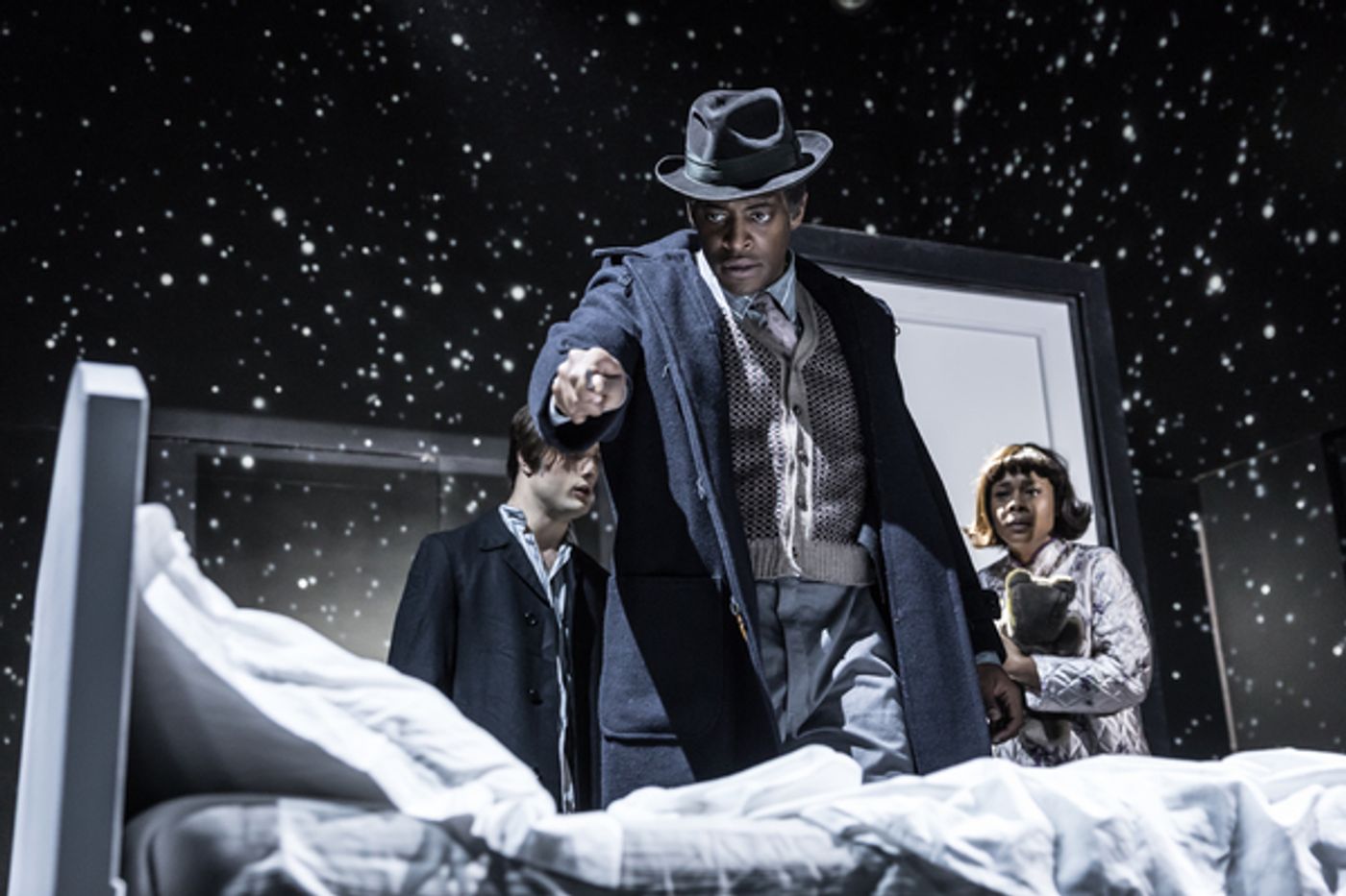 Photo Flash: First Look at THE TWILIGHT ZONE at Almeida Theatre  Image