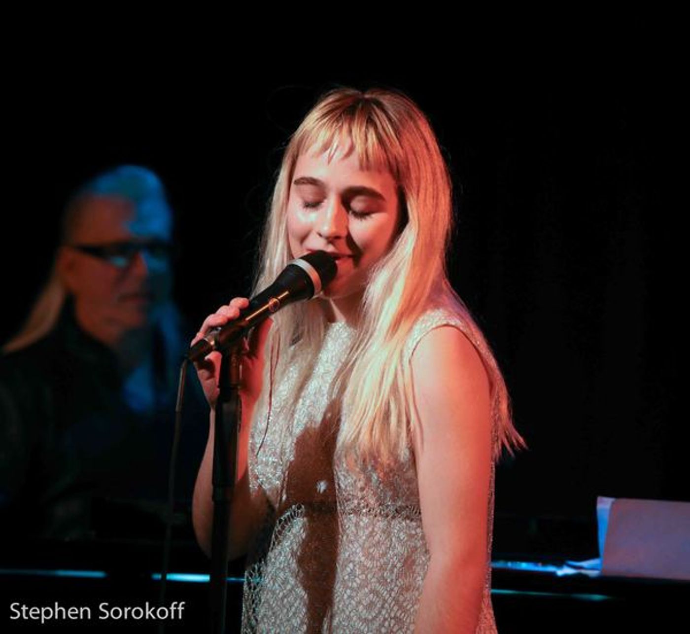 Photo Coverage: Jamie deRoy's 'Jews Don't Camp' - Except When They Hike To See Her Holiday Show at Birdland  Image