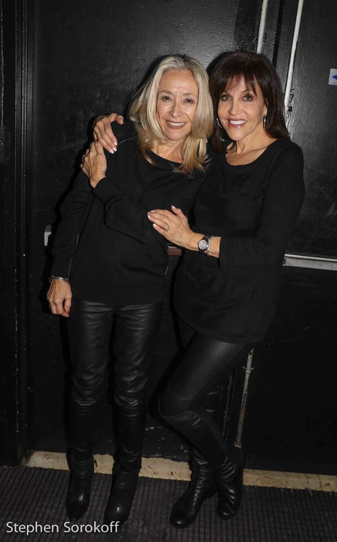 Photo Coverage: Jamie deRoy's 'Jews Don't Camp' - Except When They Hike To See Her Holiday Show at Birdland  Image