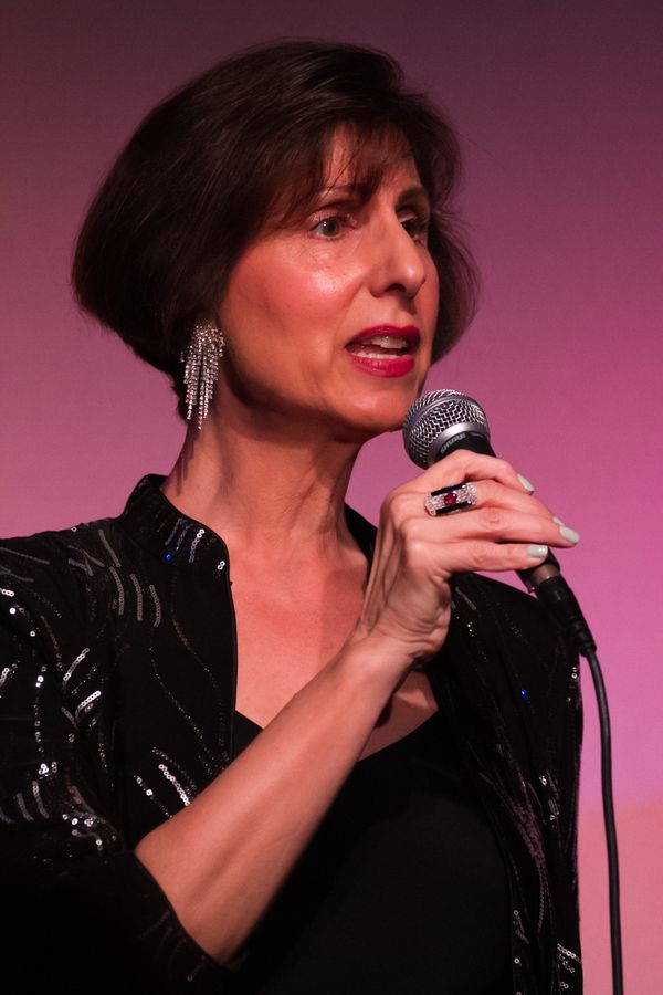 Lucille Carr-Kaffashan in concert Photo