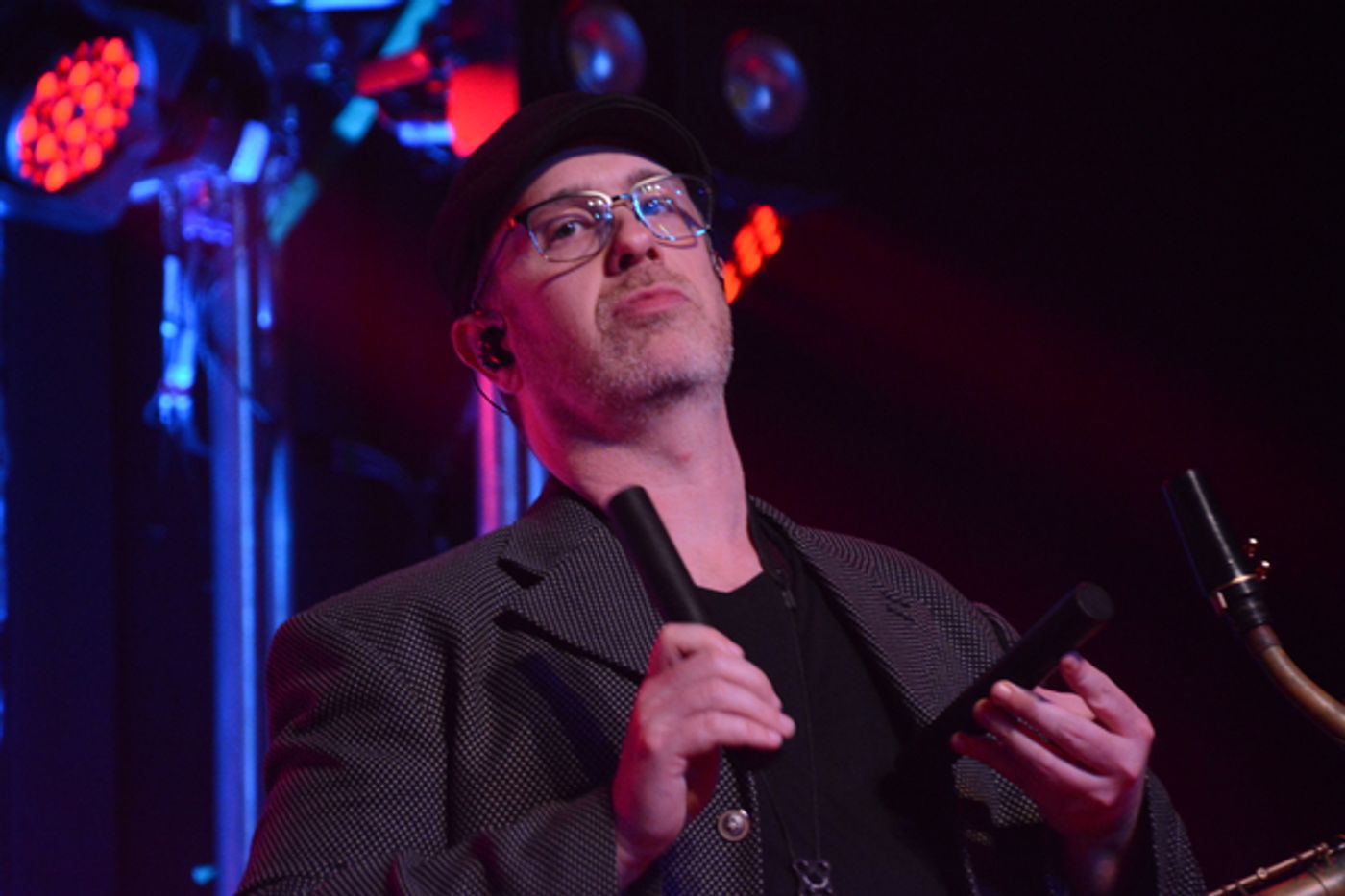 Photo Coverage: The Mavericks Play The Space at Westbury  Image