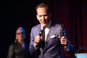 Stephen Carlile Photo