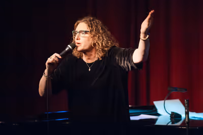Judy Gold Photo
