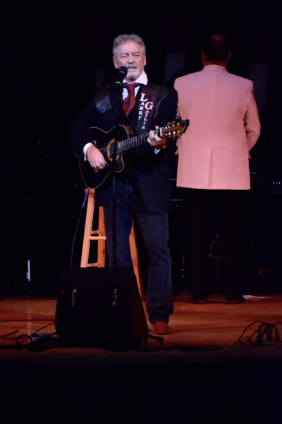 Larry Gatlin Photo
