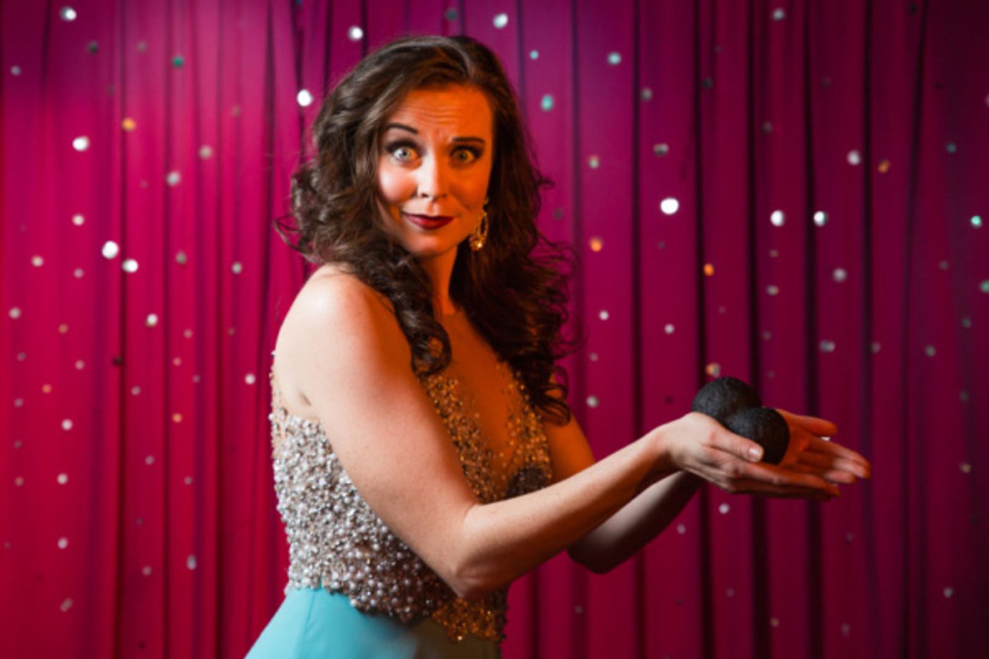 Photo Flash: TRUFFLES: JAZZ, MURDER AND DINNER THEATRE Gets 'Bloody' Merry for the Holidays  Image