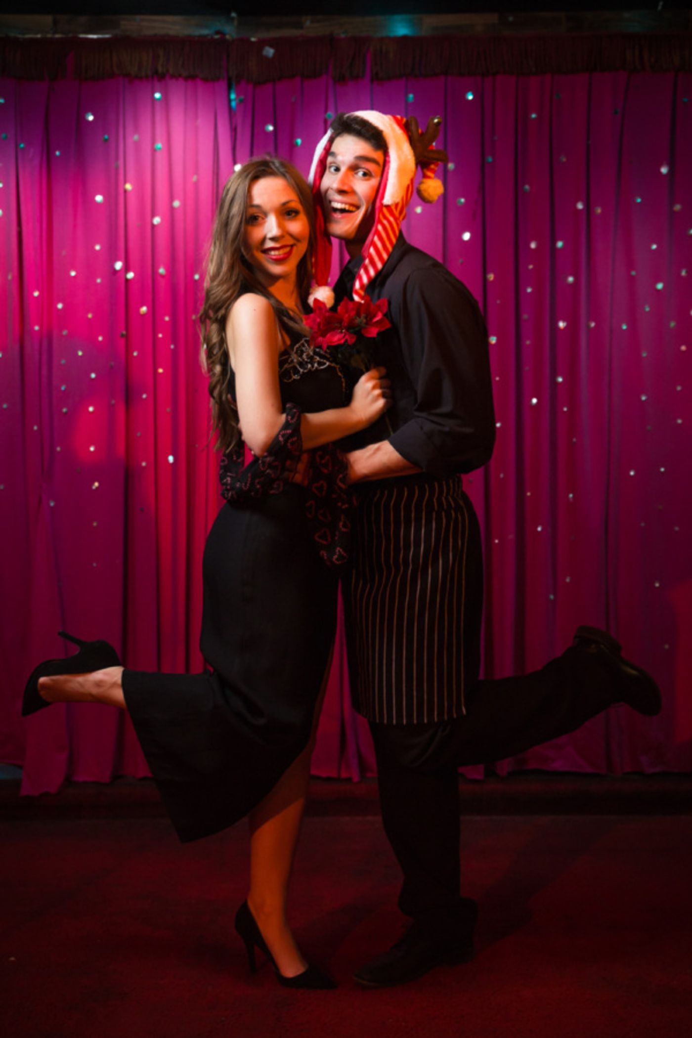 Photo Flash: TRUFFLES: JAZZ, MURDER AND DINNER THEATRE Gets 'Bloody' Merry for the Holidays  Image