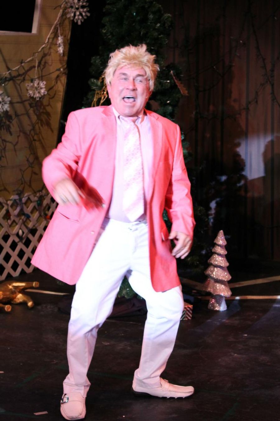 Review: DTW Skewers the Armadillo Acres Trailer Park in a Terrific Holiday Send-up Image