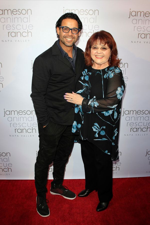 Jon Huertas, Patrika Darbo  Photo